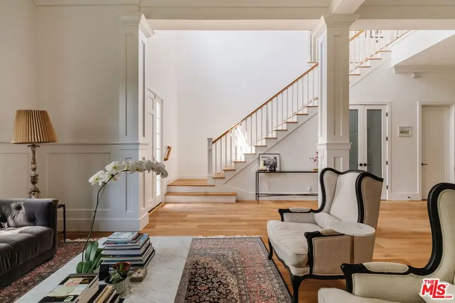 141 S Saltair Avenue, Los Angeles, CA 90049 - #3