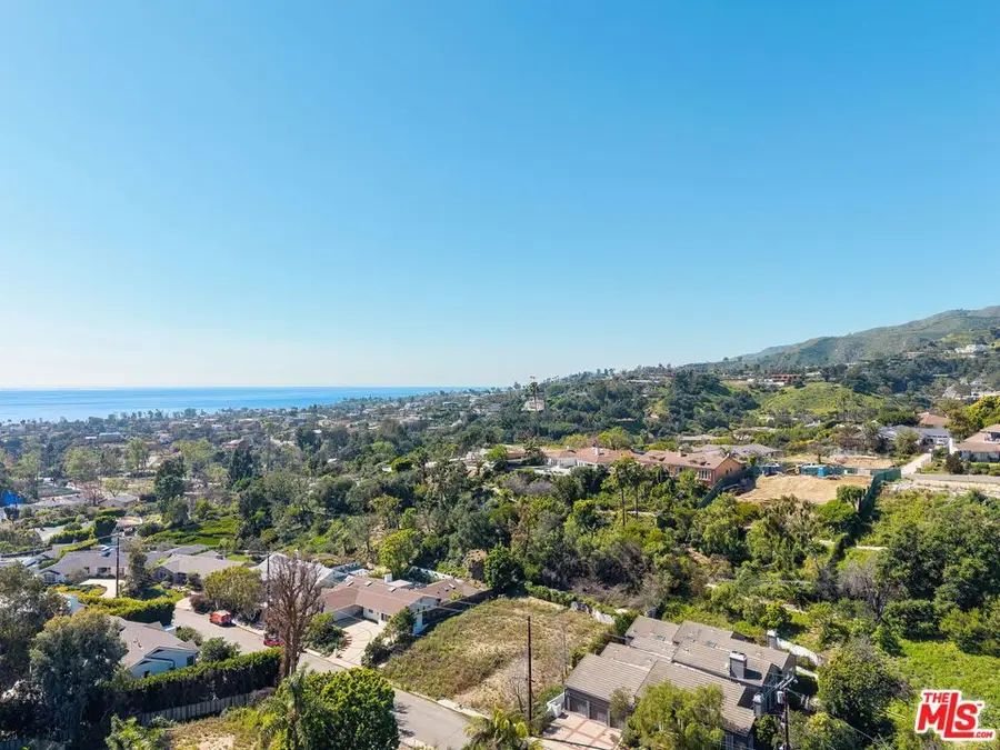 1109 Maroney Lane, Pacific Palisades, CA 90272 - #3