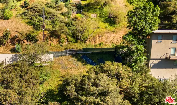 2123 Groveland Drive, Los Angeles, CA 90046