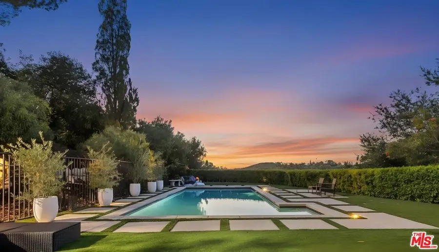 22241 Alizondo Drive, Woodland Hills, CA 91364 - #3