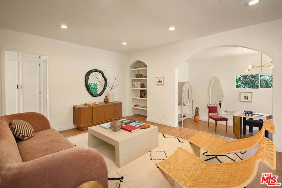 3917 Beethoven Street, Los Angeles, CA 90066 - #3