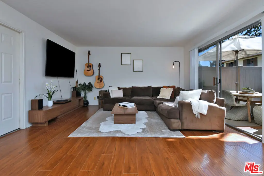 10341 Canoga Avenue #3, Chatsworth, CA 91311 - #1