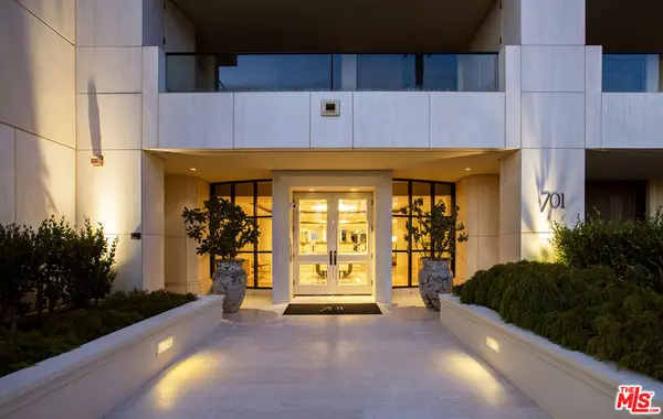 701 Ocean Avenue #111, Santa Monica, CA 90402