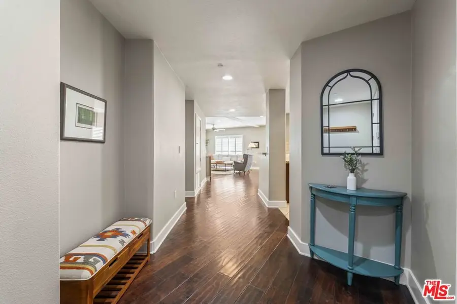 11115 Acama Street #107, North Hollywood, CA 91602 - #2