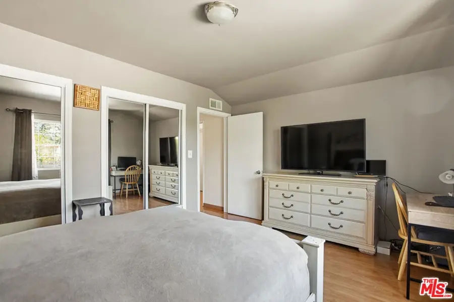 14552 Runnymede Street, Van Nuys, CA 91405 - #3