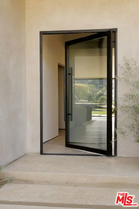 3565 Crownridge Drive, Sherman Oaks, CA 91403 - #2