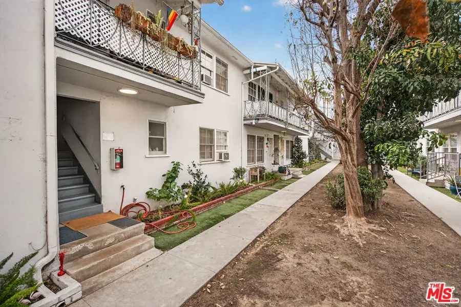 5227 Corteen Place, Valley Village, CA 91607 - #3