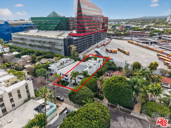 733 Huntley Drive, West Hollywood, CA 90069