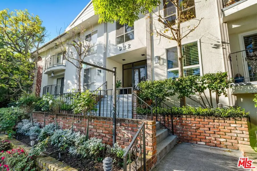 922 14th Street #111, Santa Monica, CA 90403 - #3