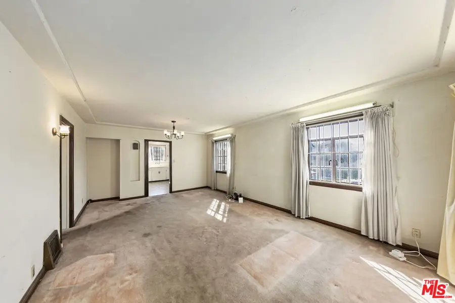 3300 Thelma Avenue, Los Angeles, CA 90032 - #2