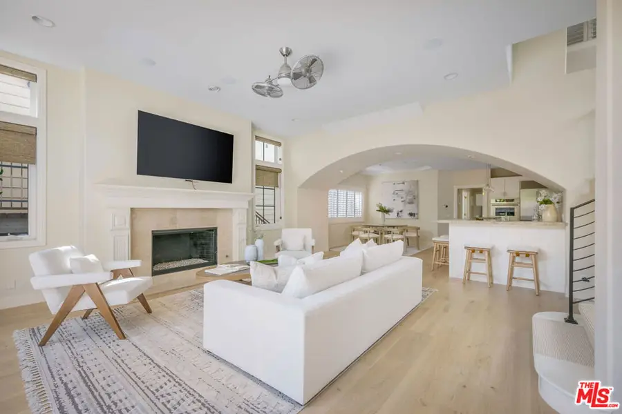 707 Jasmine Avenue, Corona Del Mar, CA 92625 - #3