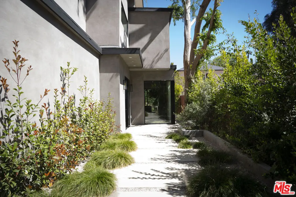 3848 Vantage Avenue, Studio City, CA 91604 - #1