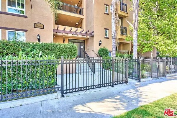 1401 S St Andrews Place #209, Los Angeles, CA 90019