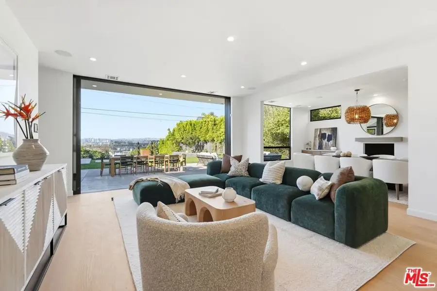 6321 Riggs Place, Los Angeles, CA 90045 - #2