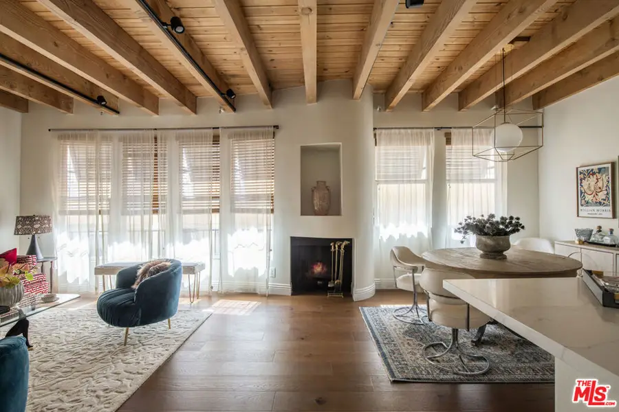 4360 Ventura Canyon Avenue #3, Sherman Oaks, CA 91423 - #2