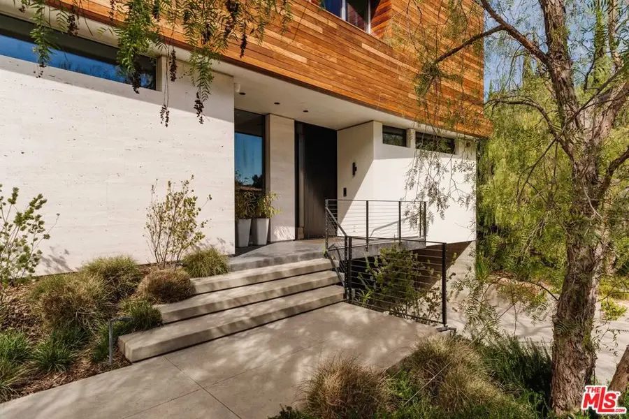 17731 Calle De Palermo, Pacific Palisades, CA 90272 - #3