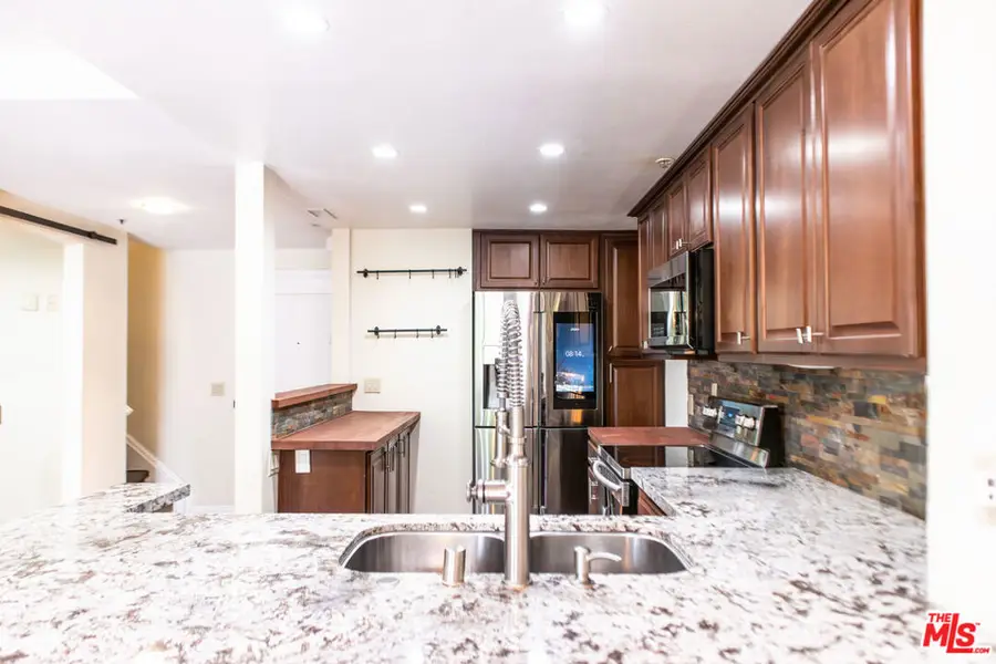 880 W 1st Street #205, Los Angeles, CA 90012 - #3