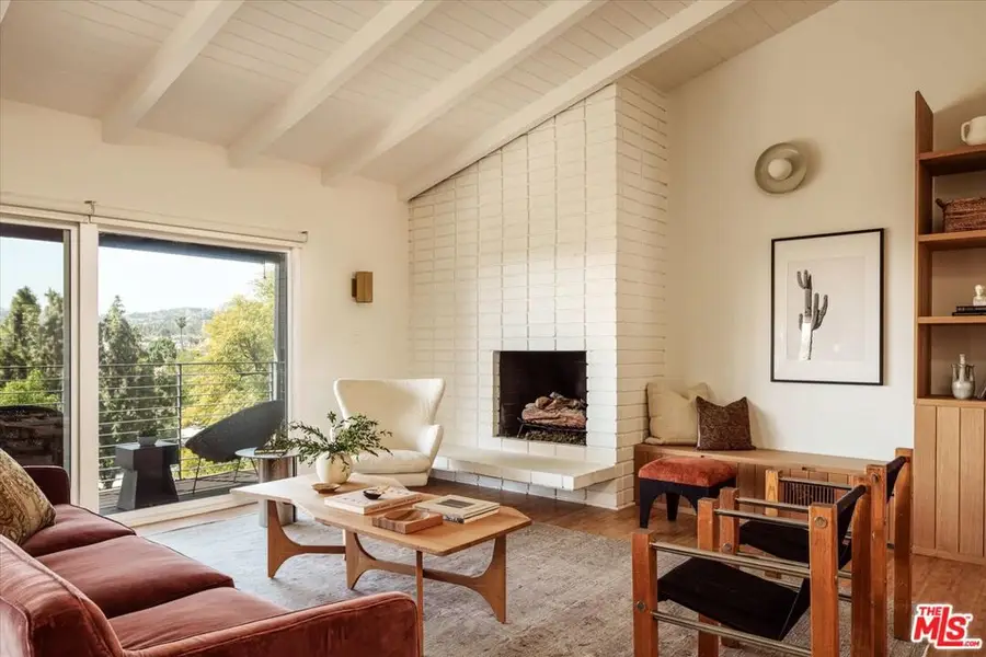 2015 Hollyvista Avenue, Los Angeles, CA 90027 - #2