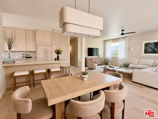 126 N Croft Avenue #302, Los Angeles, CA 90048