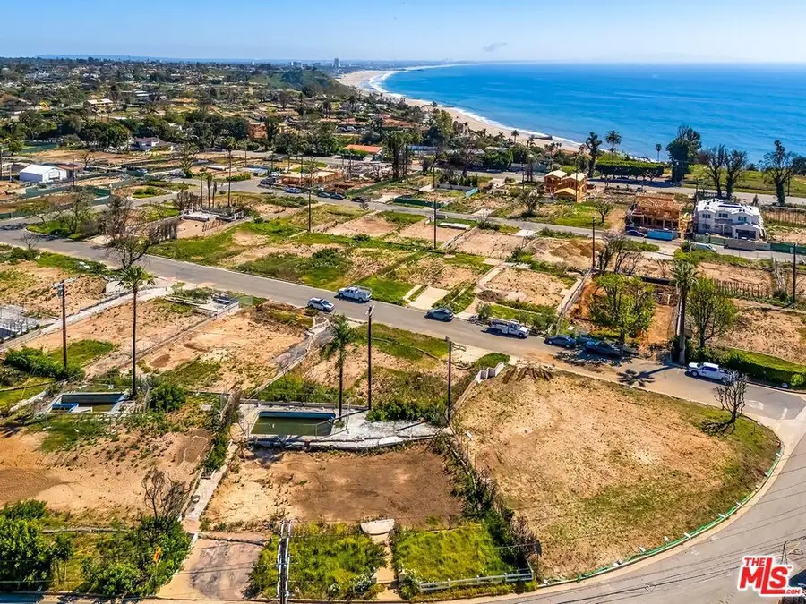 16918 Marquez Avenue, Pacific Palisades, CA 90272 - #2