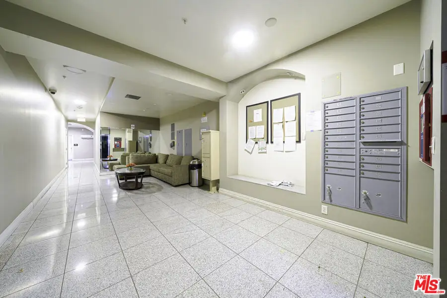 440 S Occidental Boulevard #204, Los Angeles, CA 90057 - #3