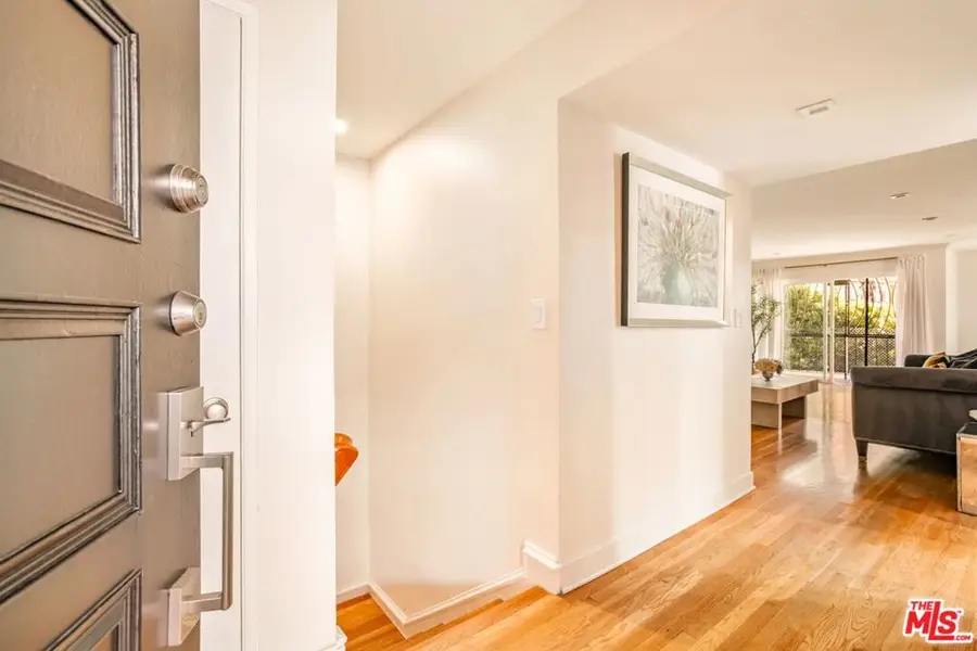 321 N Palm Drive #3, Beverly Hills, CA 90210 - #3