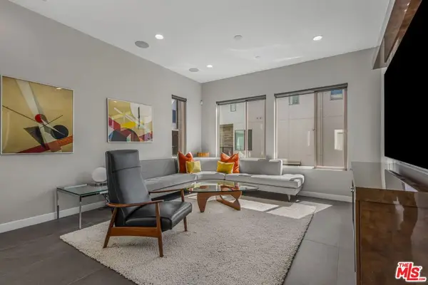 19 Ebb Tide Circle, Newport Beach, CA 92663