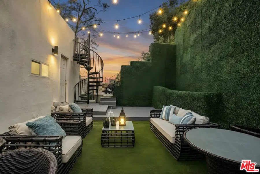 4112 Vanetta Place, Studio City, CA 91604 - #2