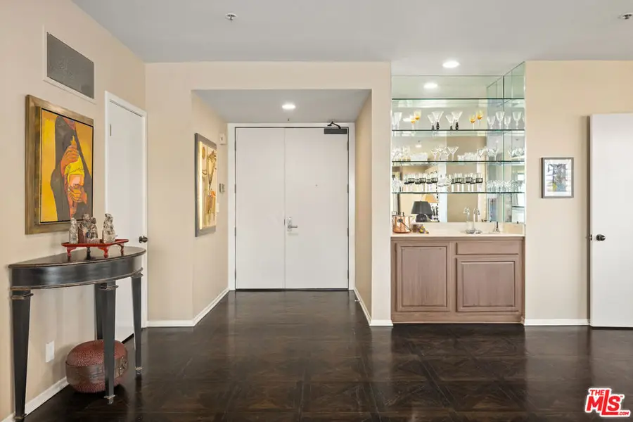 10560 Wilshire Boulevard #404, Los Angeles, CA 90024 - #2