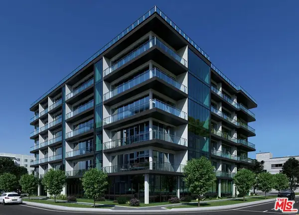 715 S Serrano Avenue, Los Angeles, CA 90005