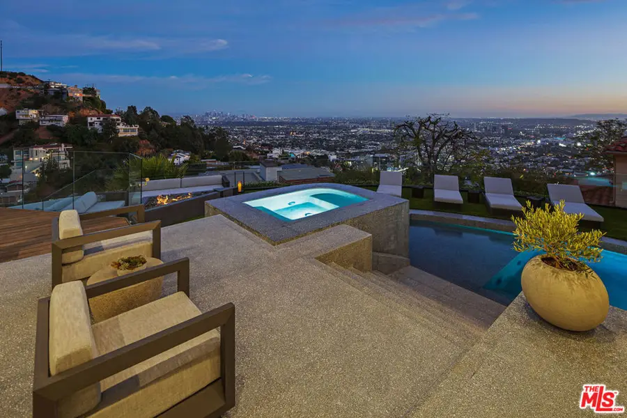 1500 Viewsite Terrace, Los Angeles, CA 90069 - #3