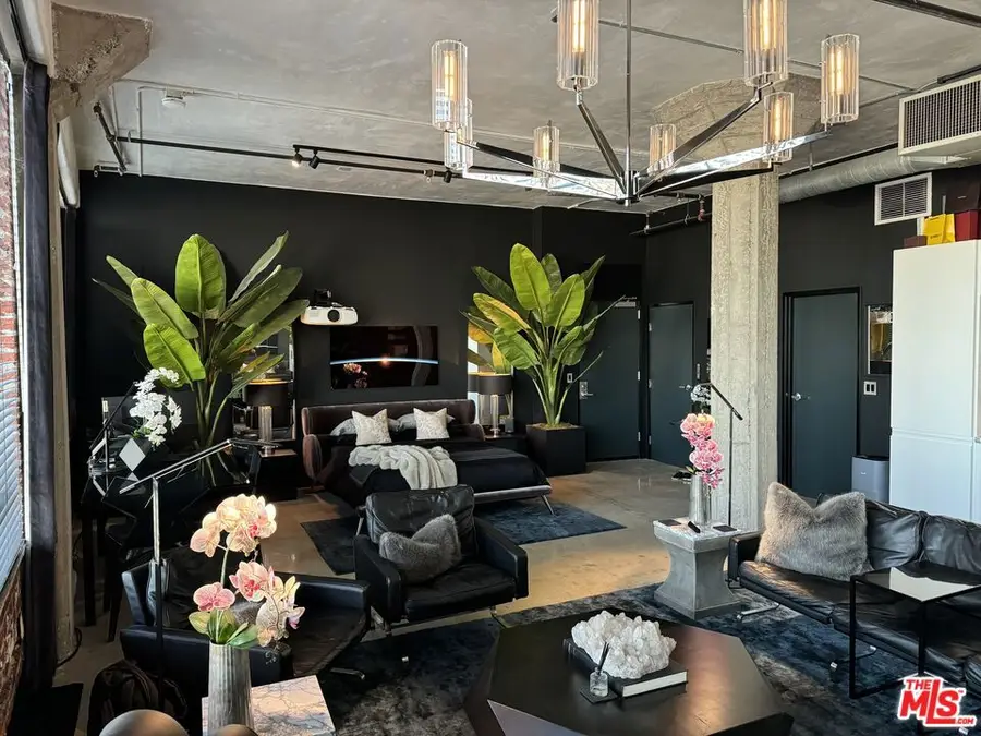 315 E 8th Street #1105, Los Angeles, CA 90014 - #2