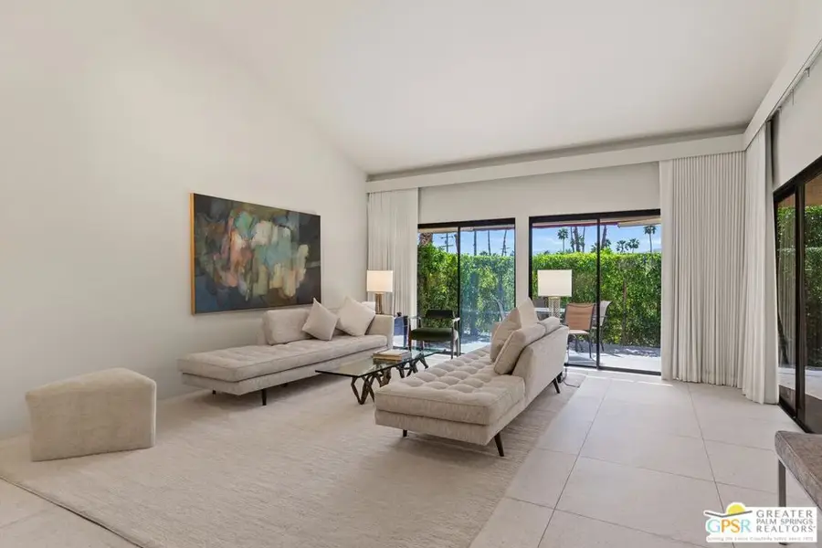 200 E Racquet Club Road #8, Palm Springs, CA 92262 - #3
