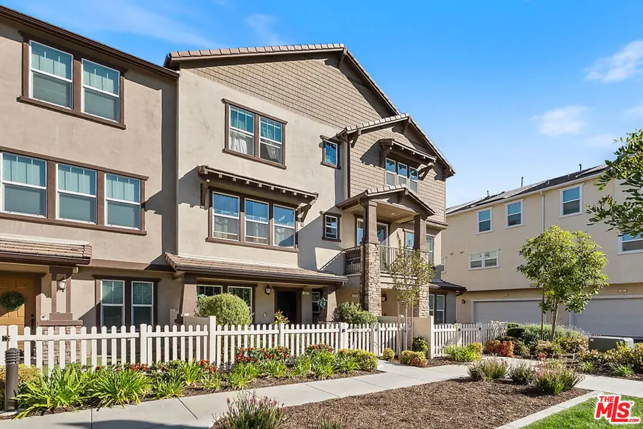 553 Grapefruit Lane, Fillmore, CA 93015 - #3