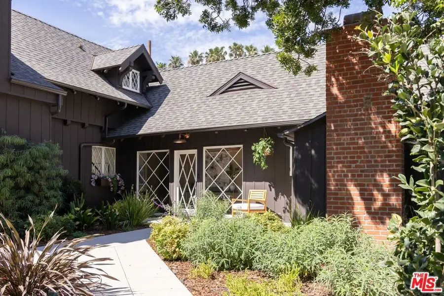 1635 N Genesee Avenue, Los Angeles, CA 90046 - #2