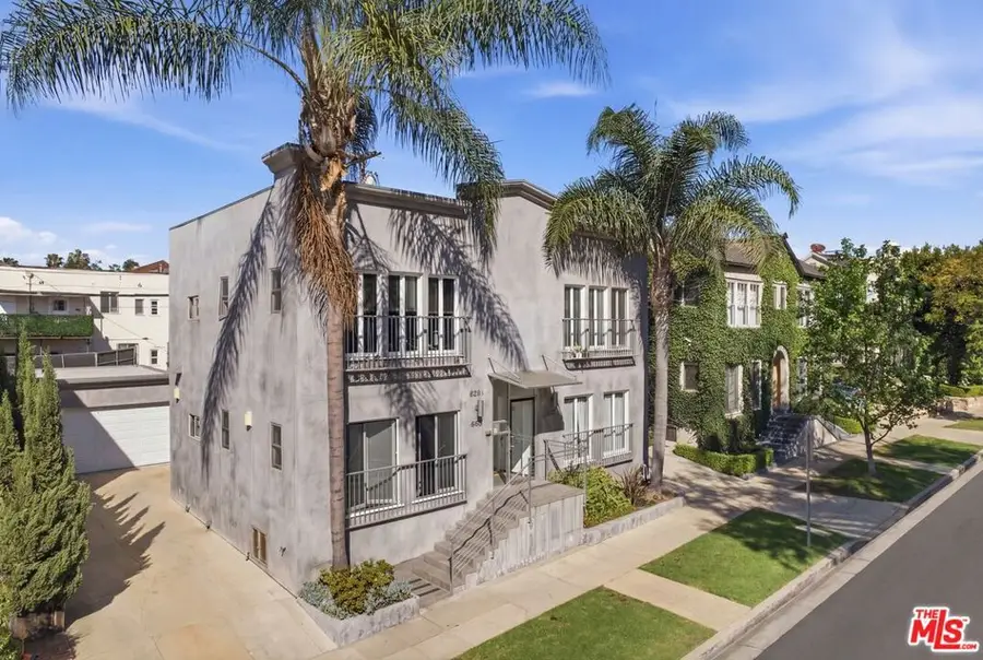 635 N Windsor Boulevard, Los Angeles, CA 90004 - #2