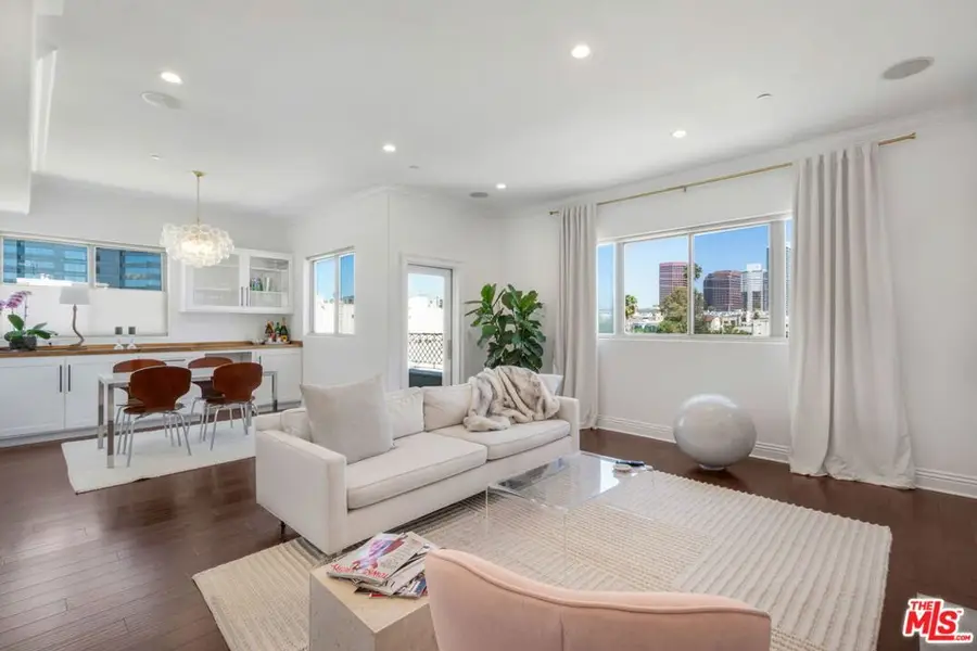 1316 Amherst Avenue #402, Los Angeles, CA 90025 - #2