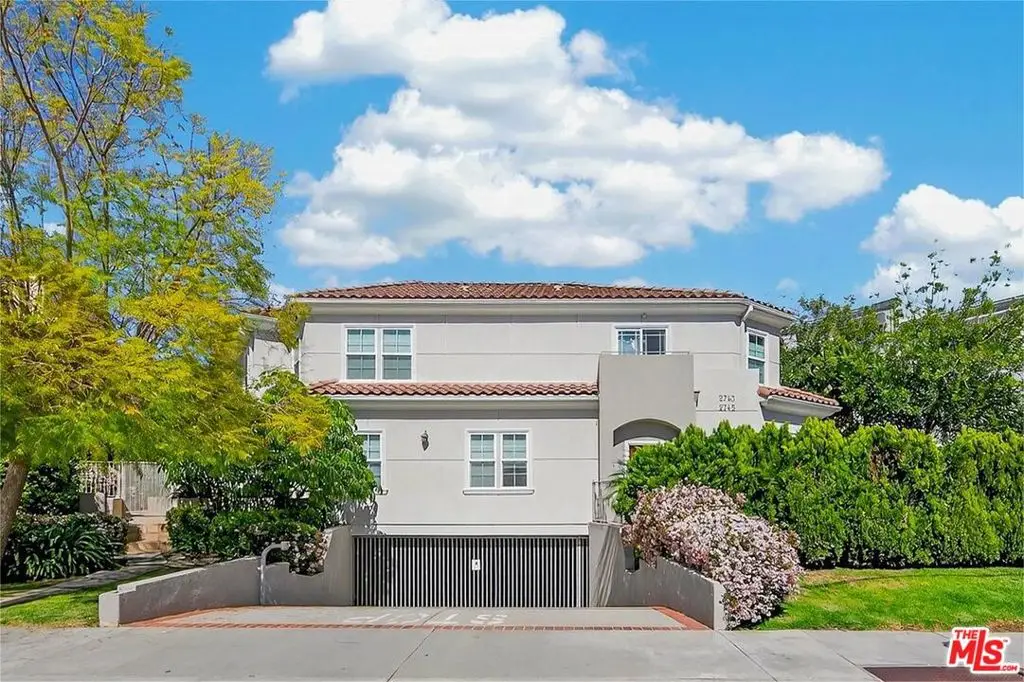 2743 Montrose Avenue #110, La Crescenta, CA 91020 - #1