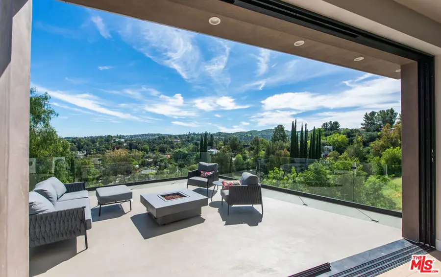 5134 Medina Road, Woodland Hills, CA 91364 - #3