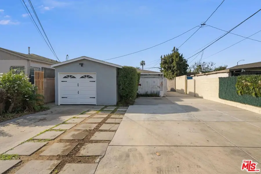 3944 W 111th Place, Inglewood, CA 90303 - #2