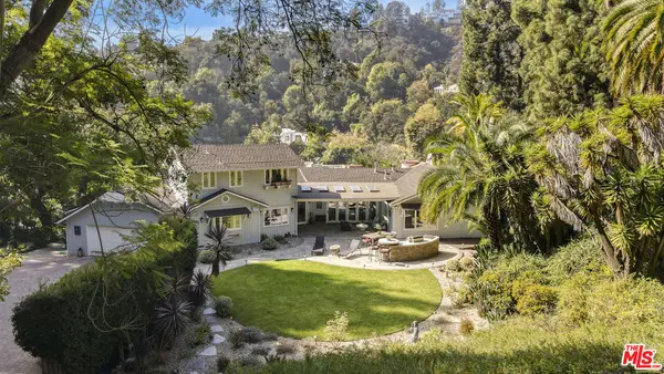 1250 Roscomare Road, Los Angeles, CA 90077