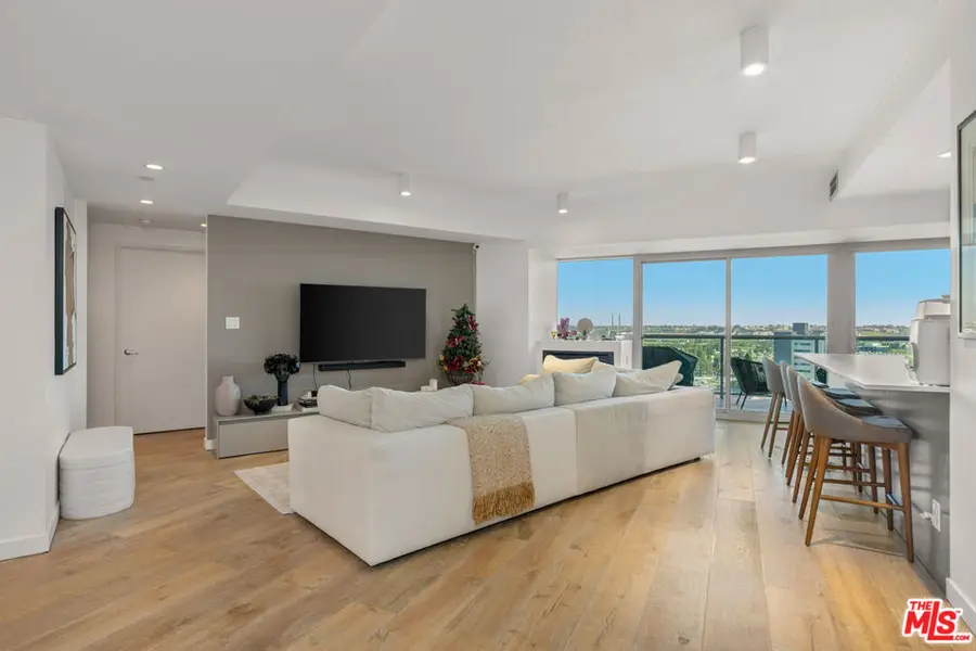 13600 Marina Pointe Drive #1906, Marina Del Rey, CA 90292 - #3