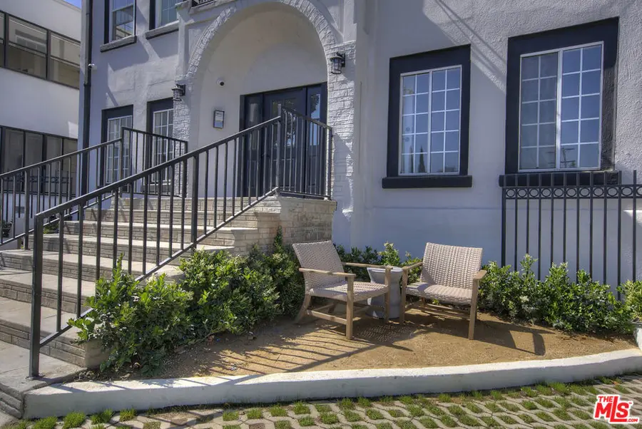 4715 Beverly Boulevard, Los Angeles, CA 90004 - #3