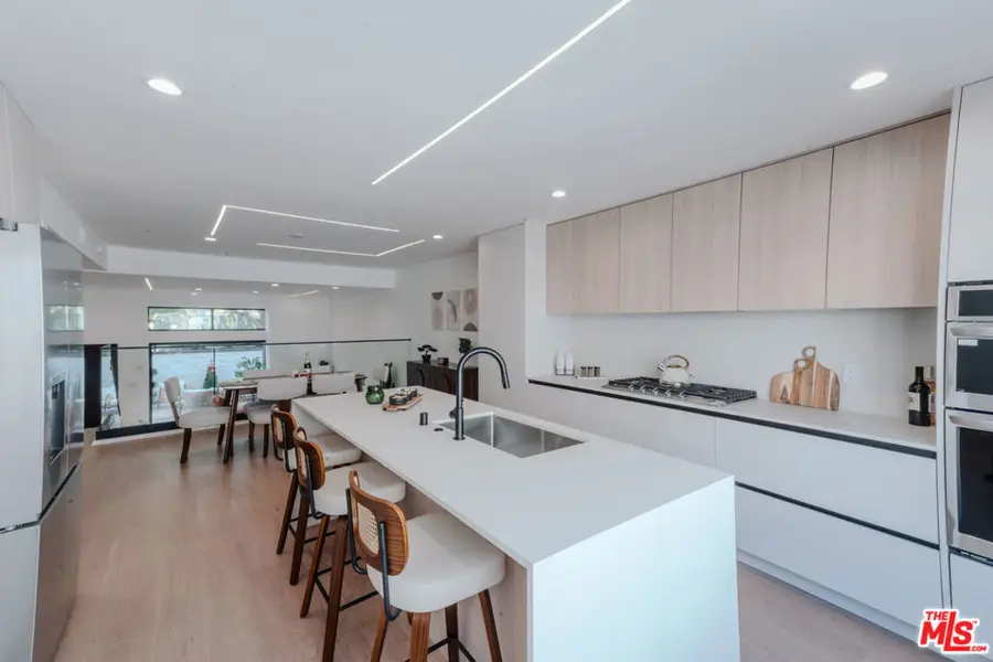 4622 Glencoe Avenue #4, Marina Del Rey, CA 90292 - #3