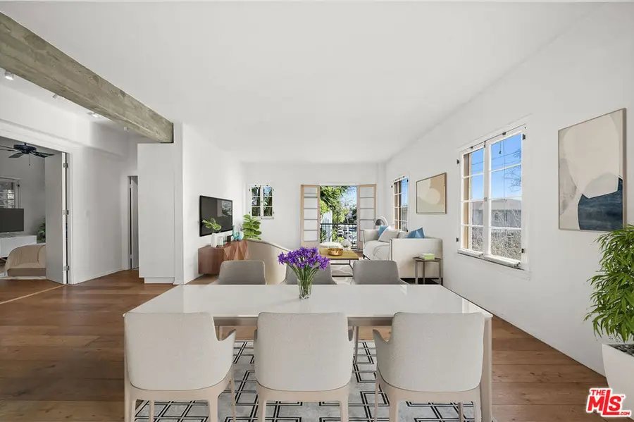 109 N Sycamore Avenue #202, Los Angeles, CA 90036 - #3