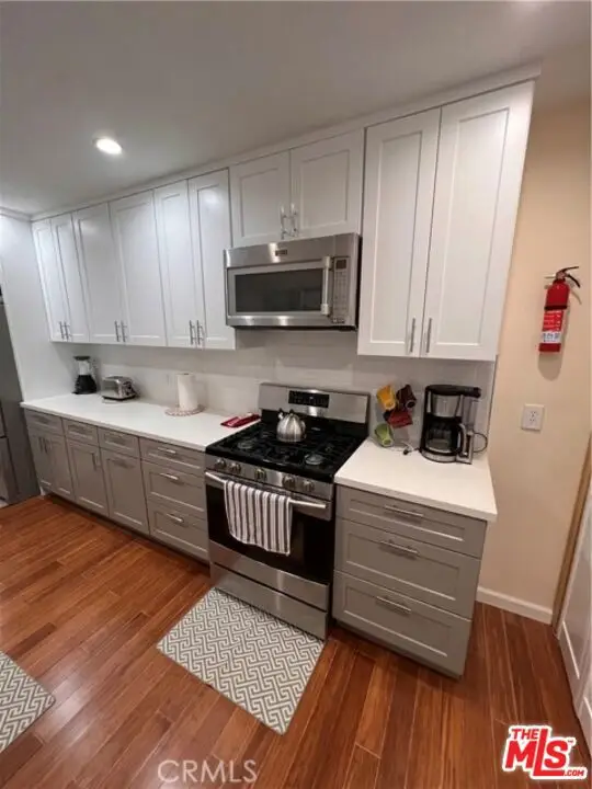 10937 Whitaker Avenue, Granada Hills, CA 91344 - #3