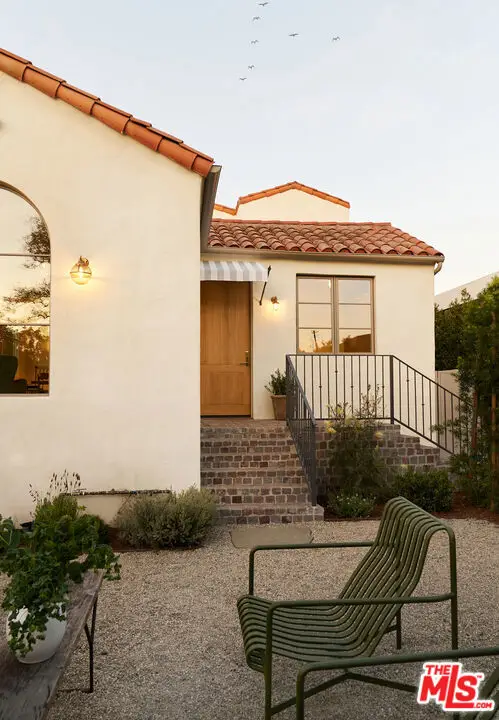 2214 Glencoe Avenue, Venice, CA 90291 - #2