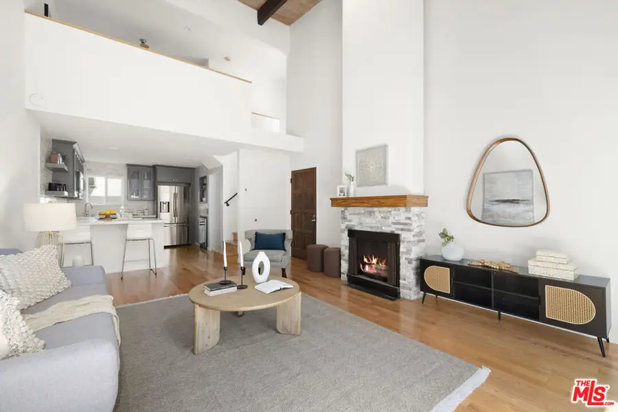 11954 Goshen Avenue #205, Los Angeles, CA 90049 - #2