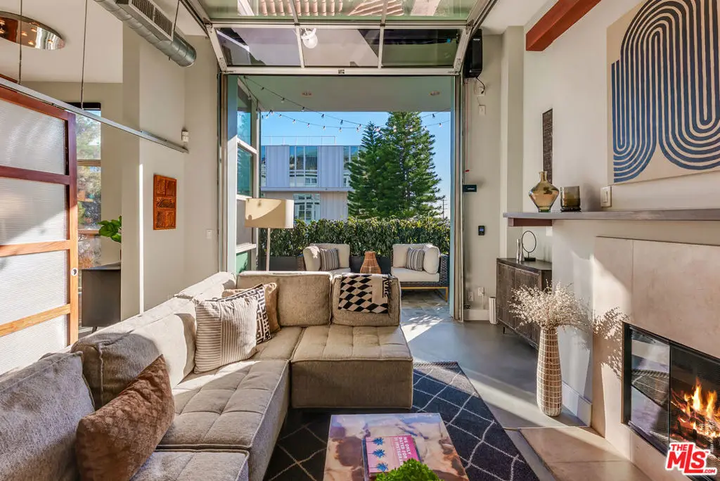 1152 N La Cienega Boulevard #201, West Hollywood, CA 90069 - #1