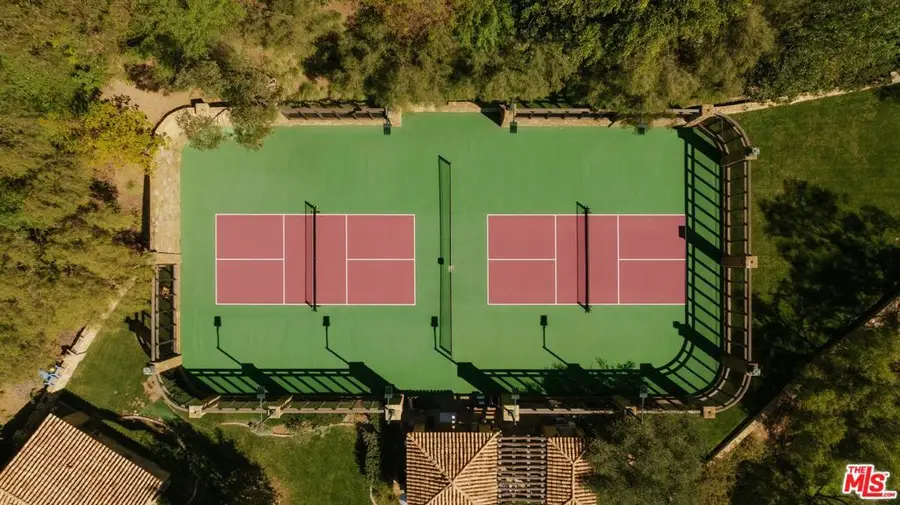 12300 Mulholland, Beverly Hills, CA 90210 - #3